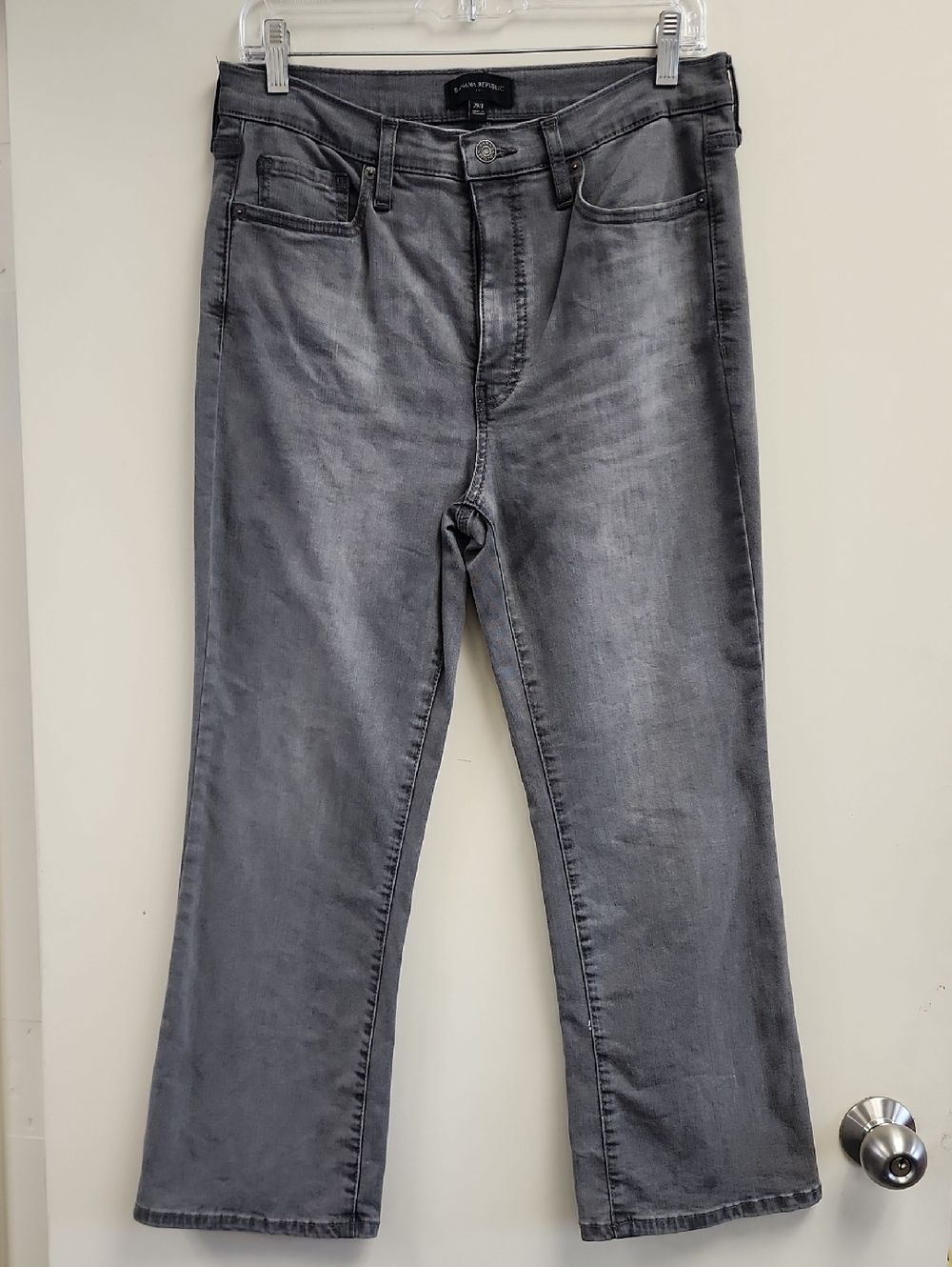 Banana Republic Gray Straight Leg Jeans Size 29